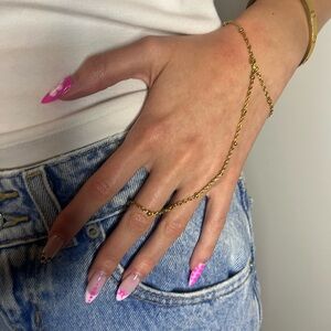 Chic Pink Patterned Press-On Nails